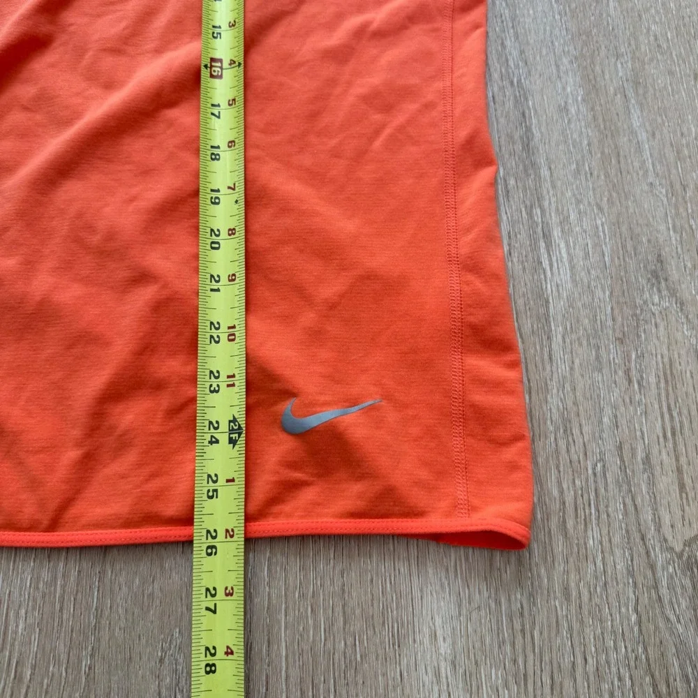 Nike Dri-FIT Sprint Long Sleeve Crew Running Shirt Mens Large Orange Thumbhole